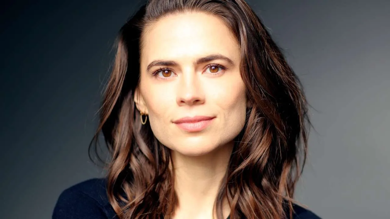 	Hayley Atwell	